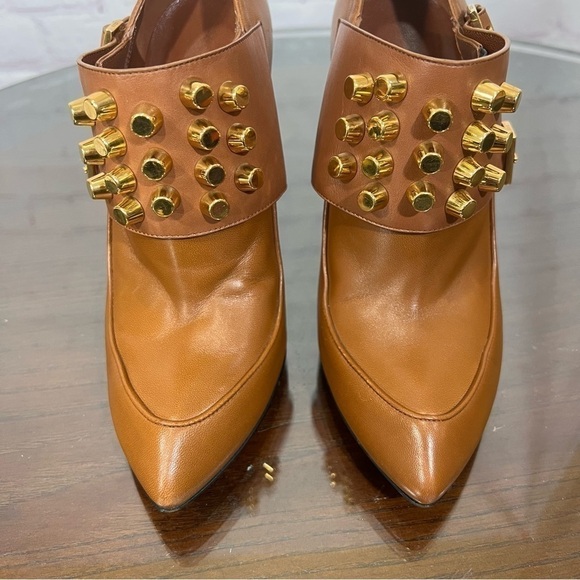 GUCCI gold studded TOM women’s ankle booties with super sexy 4” stilettos 7.5 - Picture 11 of 14